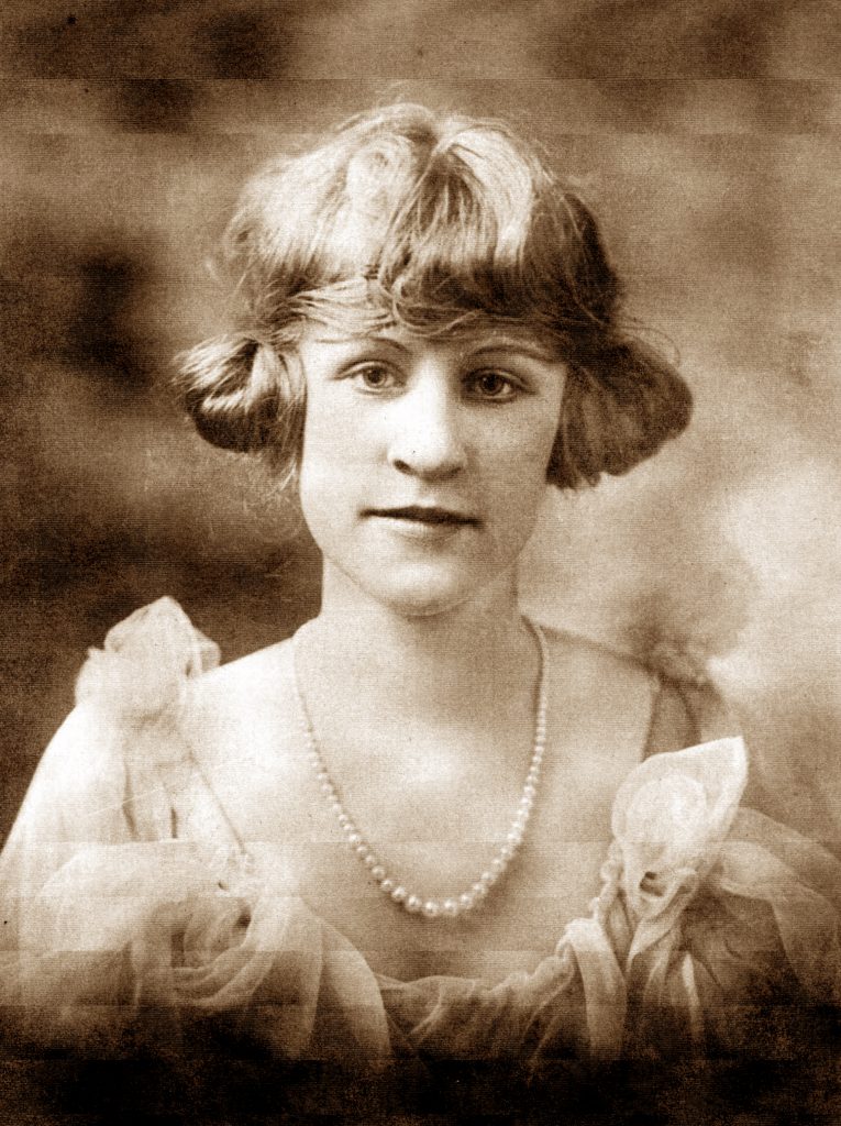 Essie Morris (Hill) Shelton, Daughter of George Elzy Hill